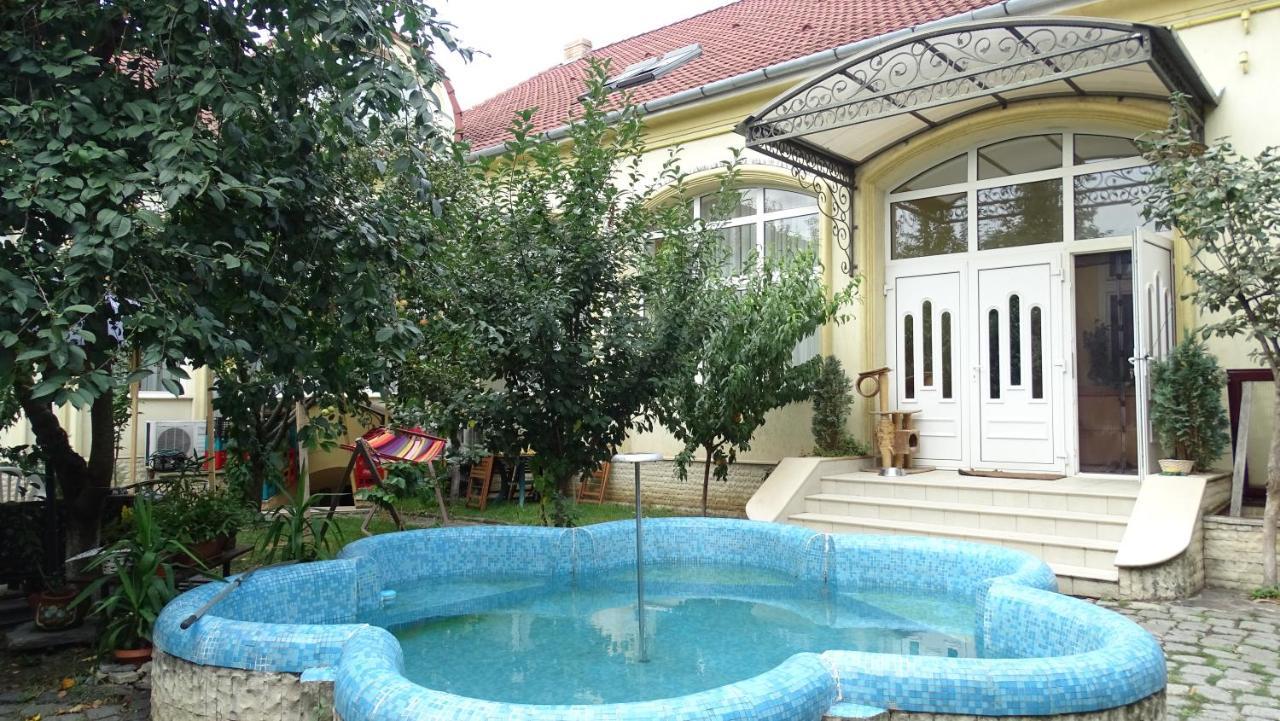 Casa Elysee Hotel Deva Exterior foto